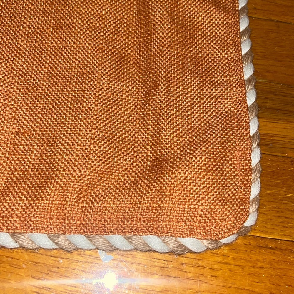 🌷 Threshold Orange Table Runner - Burlap Style fully lined - Picture 4 of 4